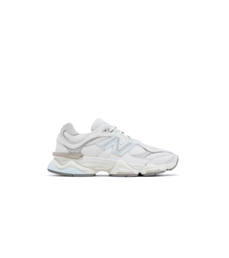 9060 'Reflection Quarry Blue'